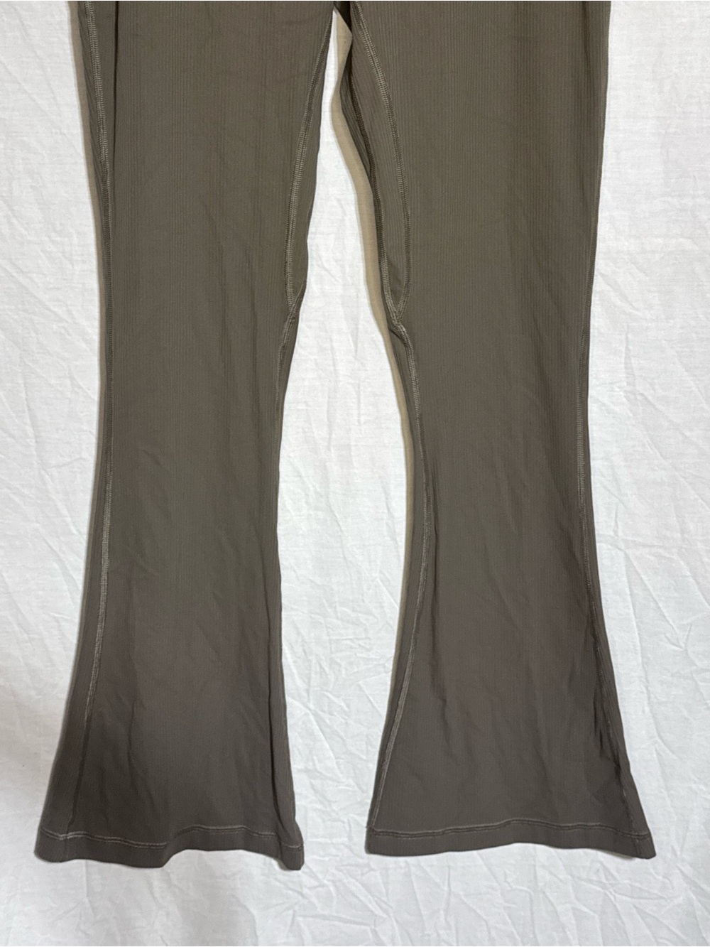 lululemon Align™ Rib Mini-Flare Size 12 - Picture 3 of 8